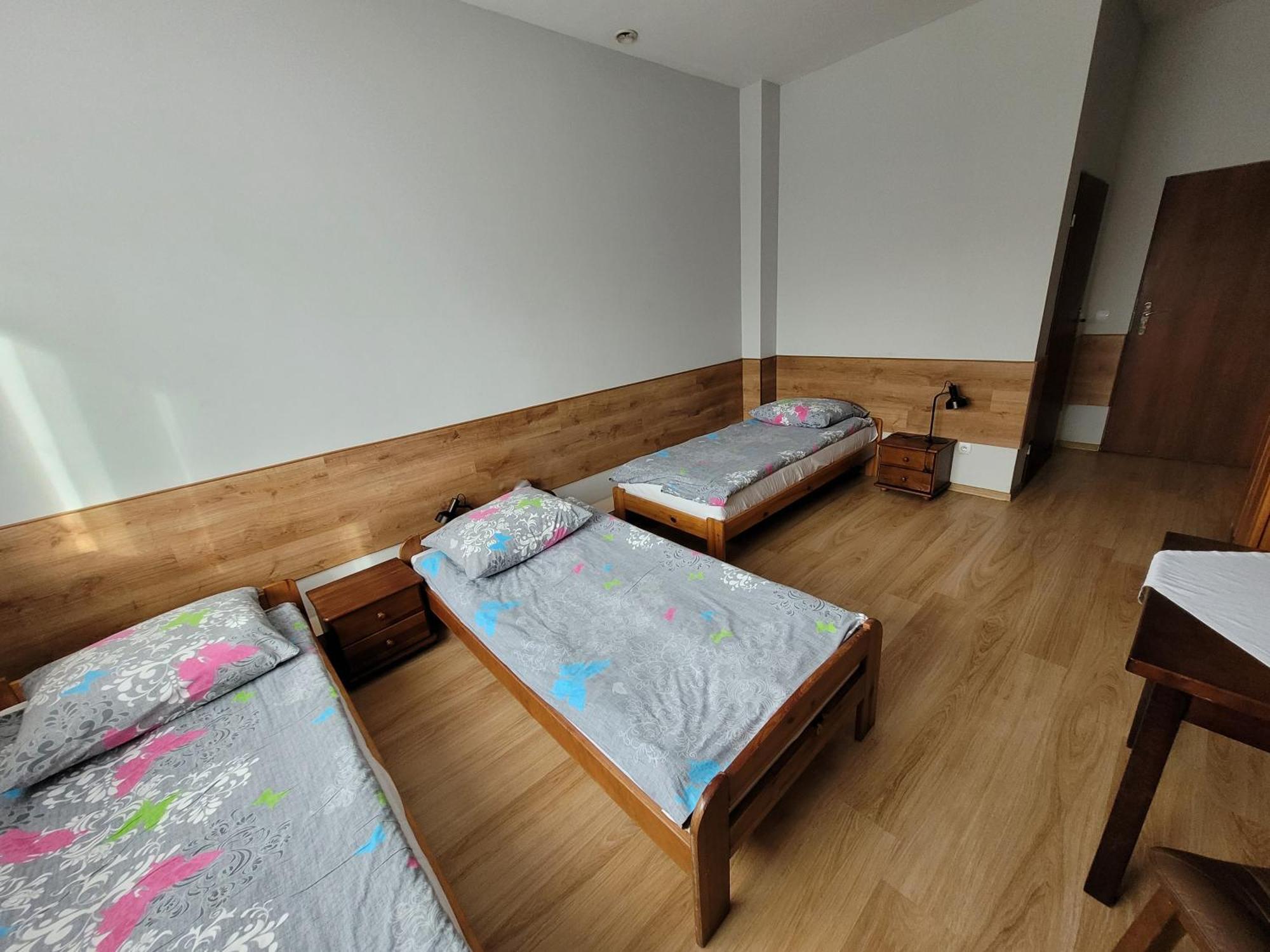 Zlota Roza Hotel Sedziszow Екстериор снимка